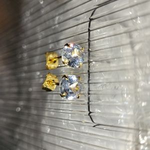 18k 1ct Round Cut Moissanite White Diamond Earrings